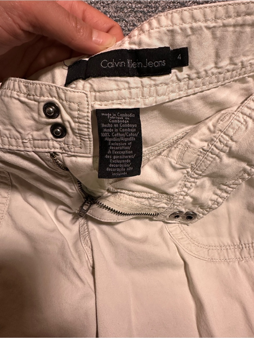 Y2K Calvin Klein Jeans Cream Cargo Crop Capris Pants Mid Rise - Picture 4 of 6